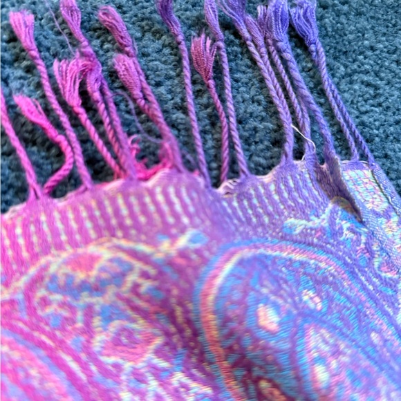 Colorful Gradient Scarf/wrap - Picture 4 of 5